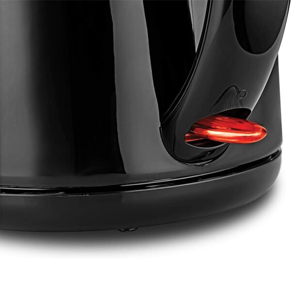 Black and Decker Plastic Kettle JC69 – 1.7L 2200W - Image 2